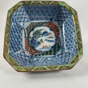 Ryuho kiln porcelain multicolored gold rimed oriental plate